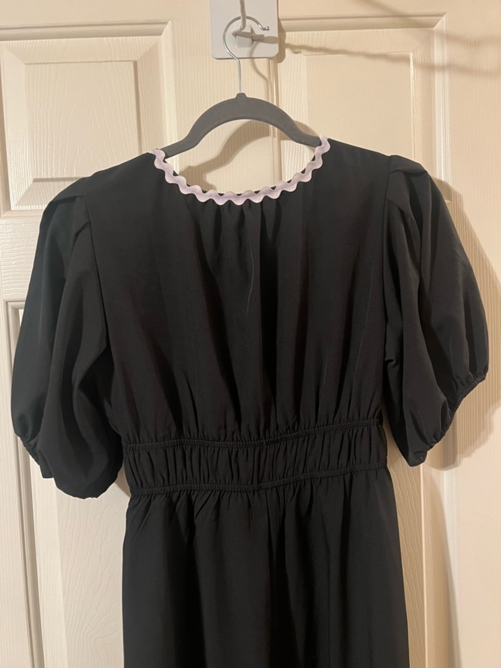 NWOT Black and White Ric-Rac Puff Sleeve High Elastic Waist Maxi Dress Size S - Picture 9 of 11